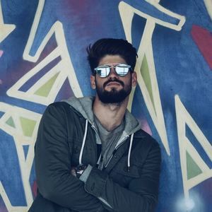 Meet your Posher, Miquel